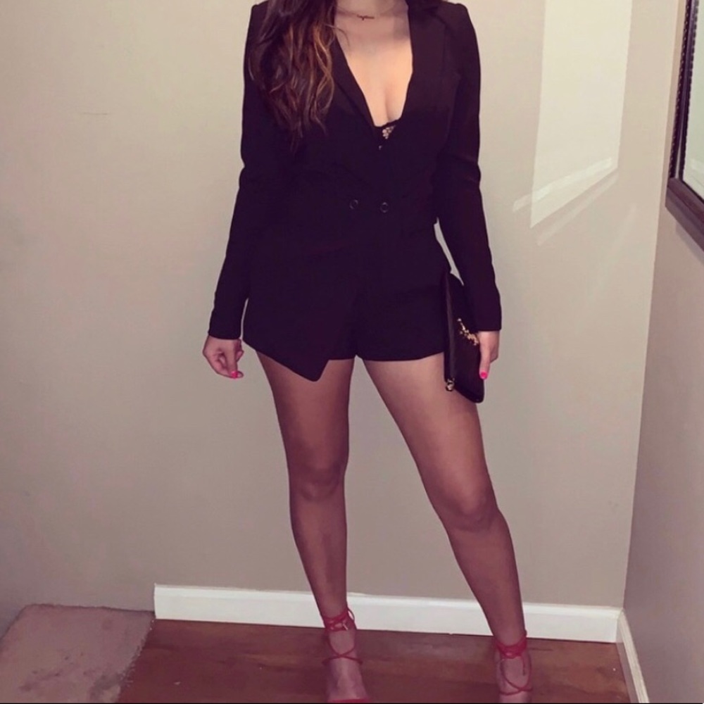 Very beautiful suit romper